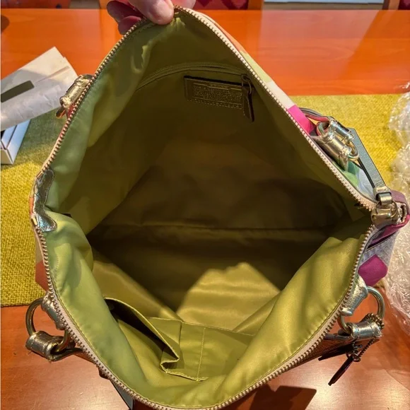 Coach Poppy Legacy Glam Tote & Wristlet - Picture 4 of 5